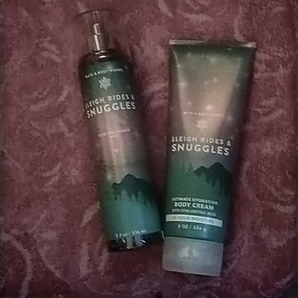 Brand new bath and bodyworks 2p set Body lotion and body spray